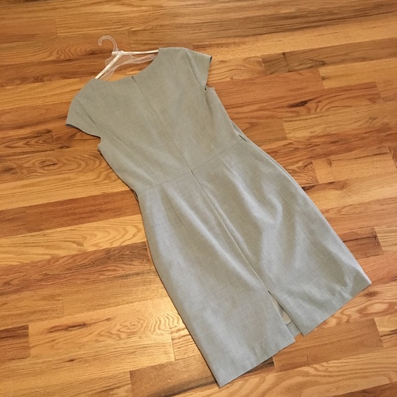 Gorgeous Calvin Klein pencil dress! - Picture 4 of 5